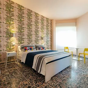  Guest house Budget Carbonazzi 17 Italy